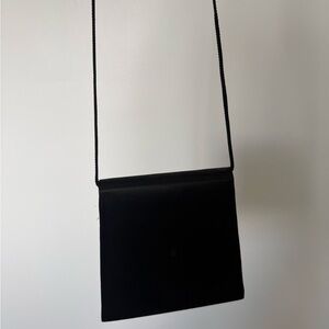 90s Elegant Black Minimalist Crossbody Bag
